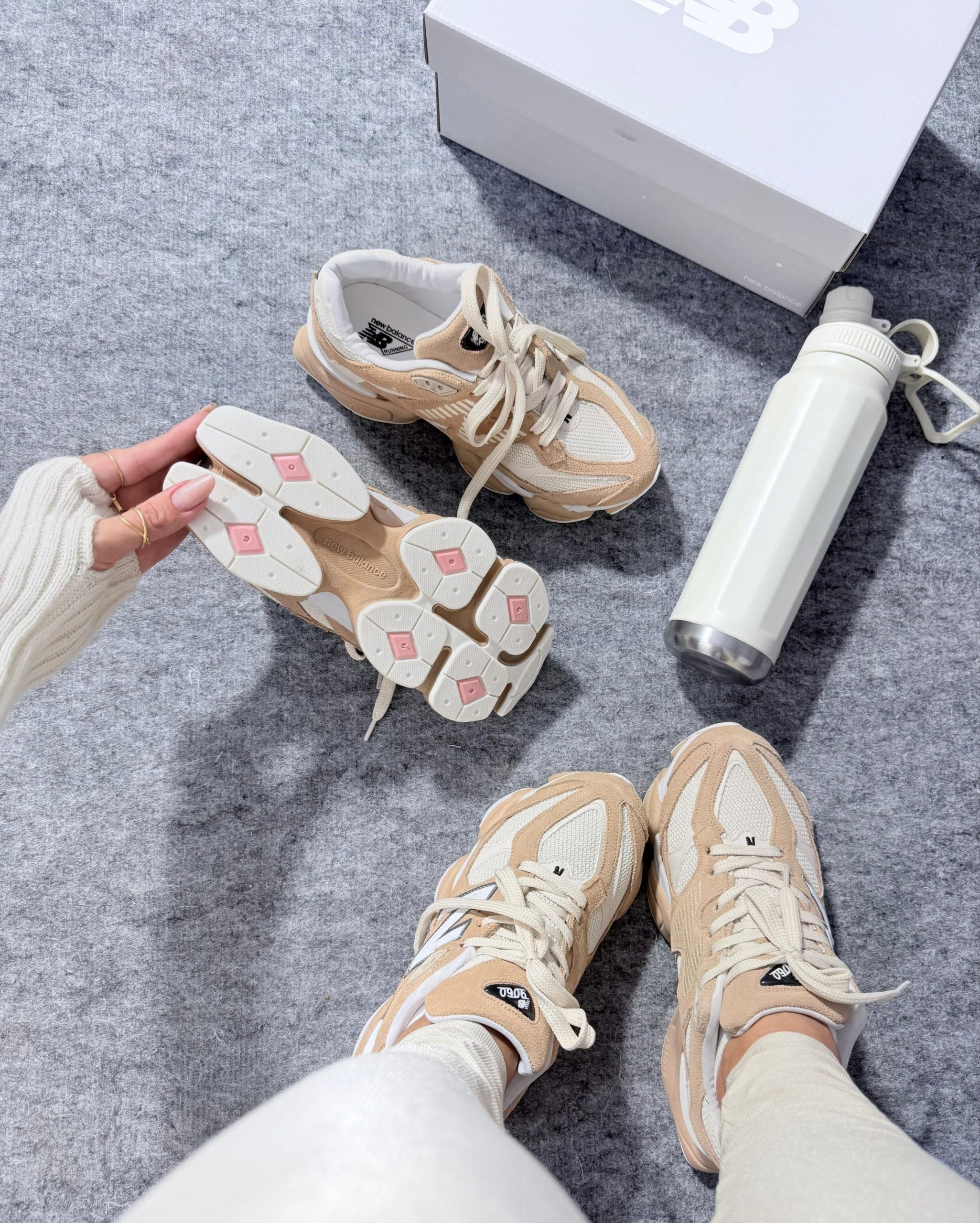 New Balance 9060 Off Bege Premium - Imagem 6
