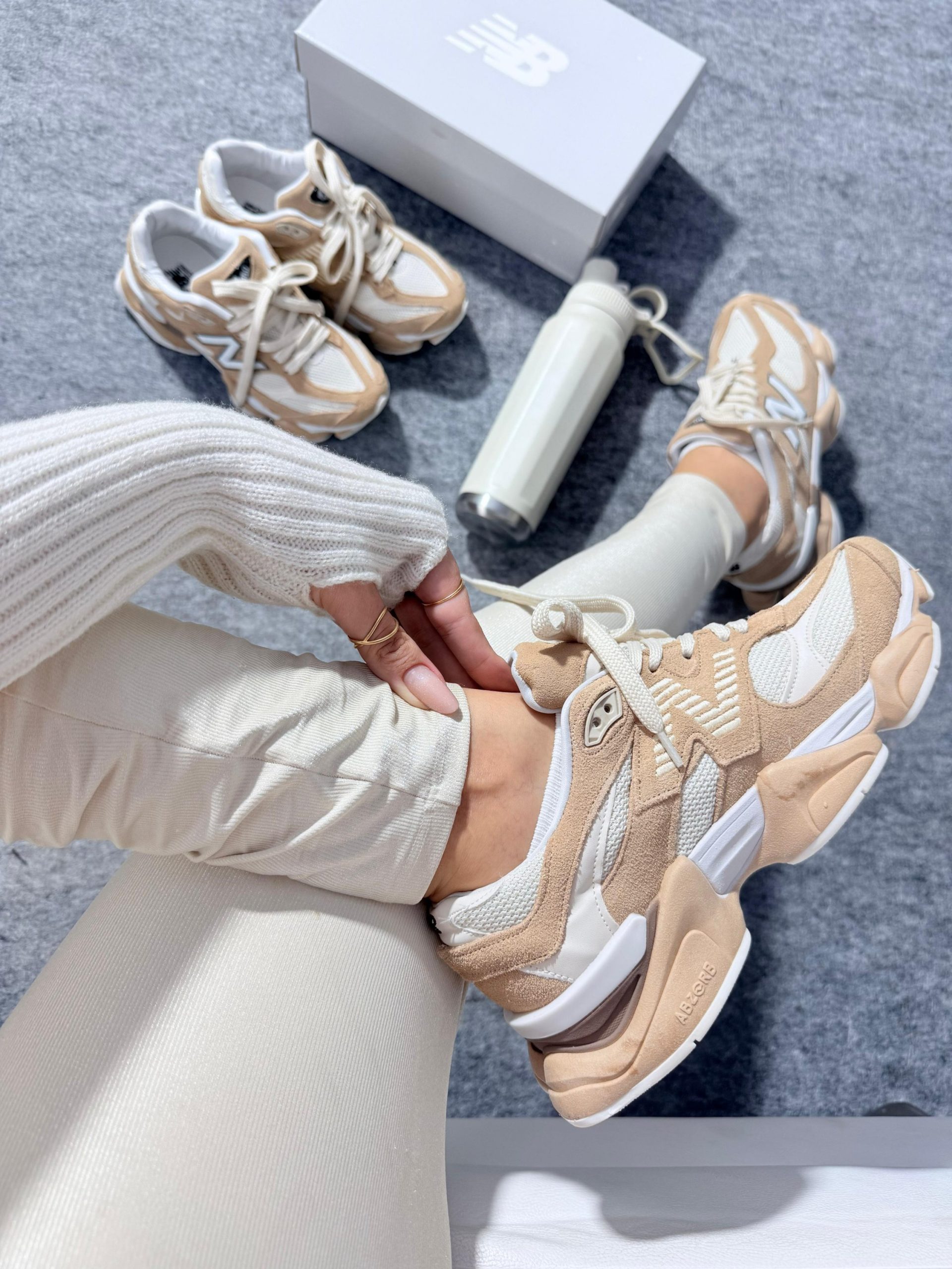 New Balance 9060 Off Bege Premium - Imagem 5