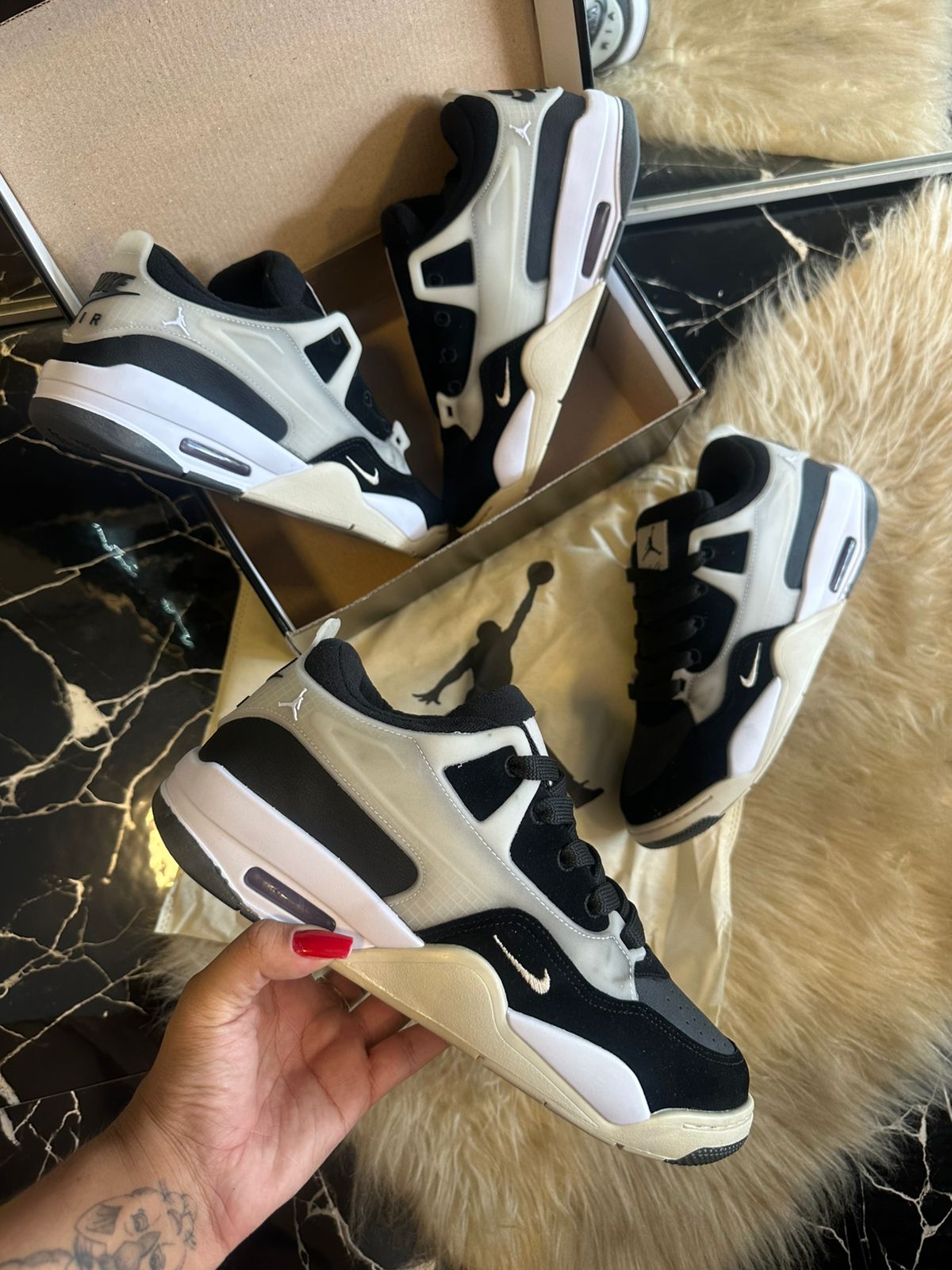 Tênis Jordan Flight Premium - Imagem 2